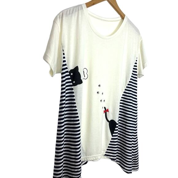 Miaou T Shirt Meow in French Black Cat Shirt Striped Cat Paws - Picture 4 of 9